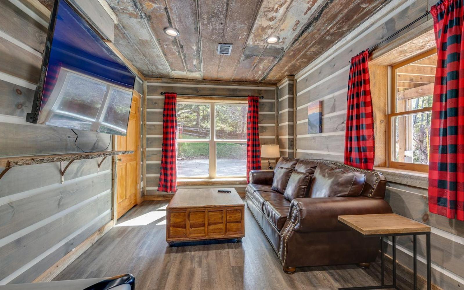 Villa Hand Hewn Hideaway Gatlinburg
