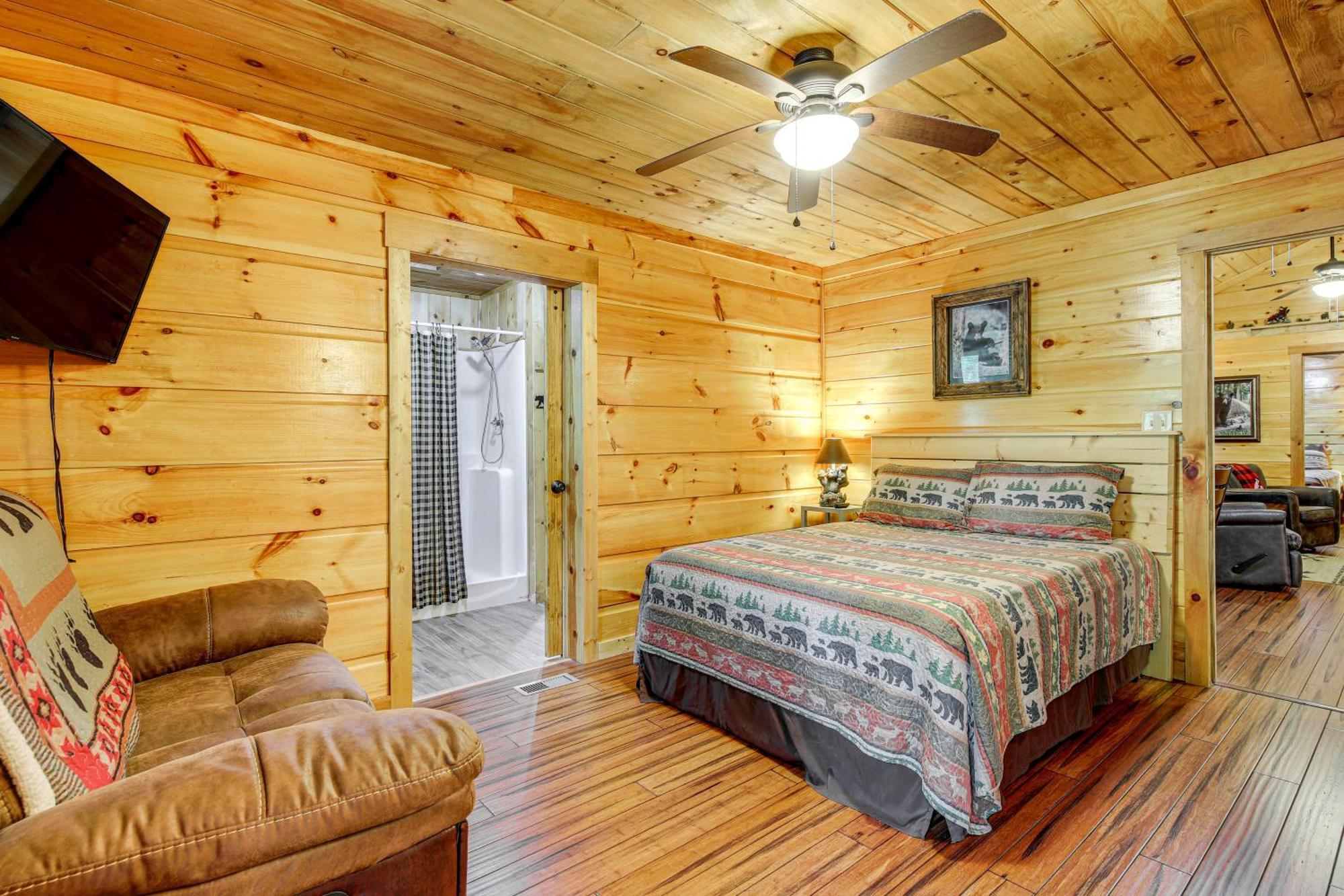 Holiday home Pet-friendly About 2 Mi To Downtown! *