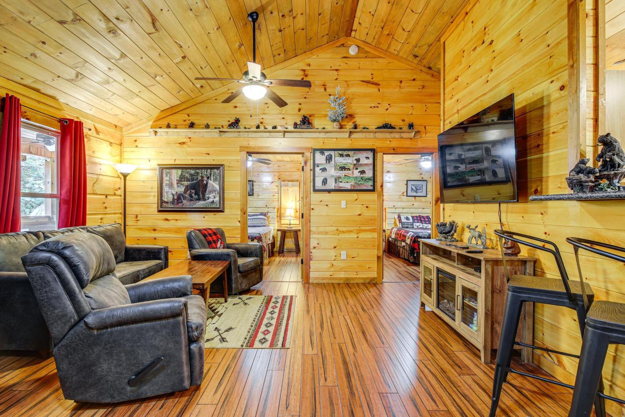 Pet-friendly About 2 Mi To Downtown! * Gatlinburg