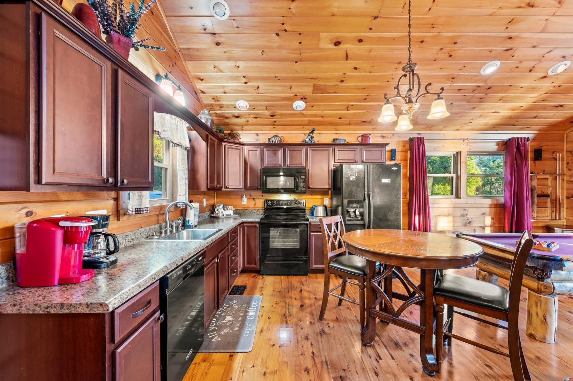 Mountain Elegance Gatlinburg