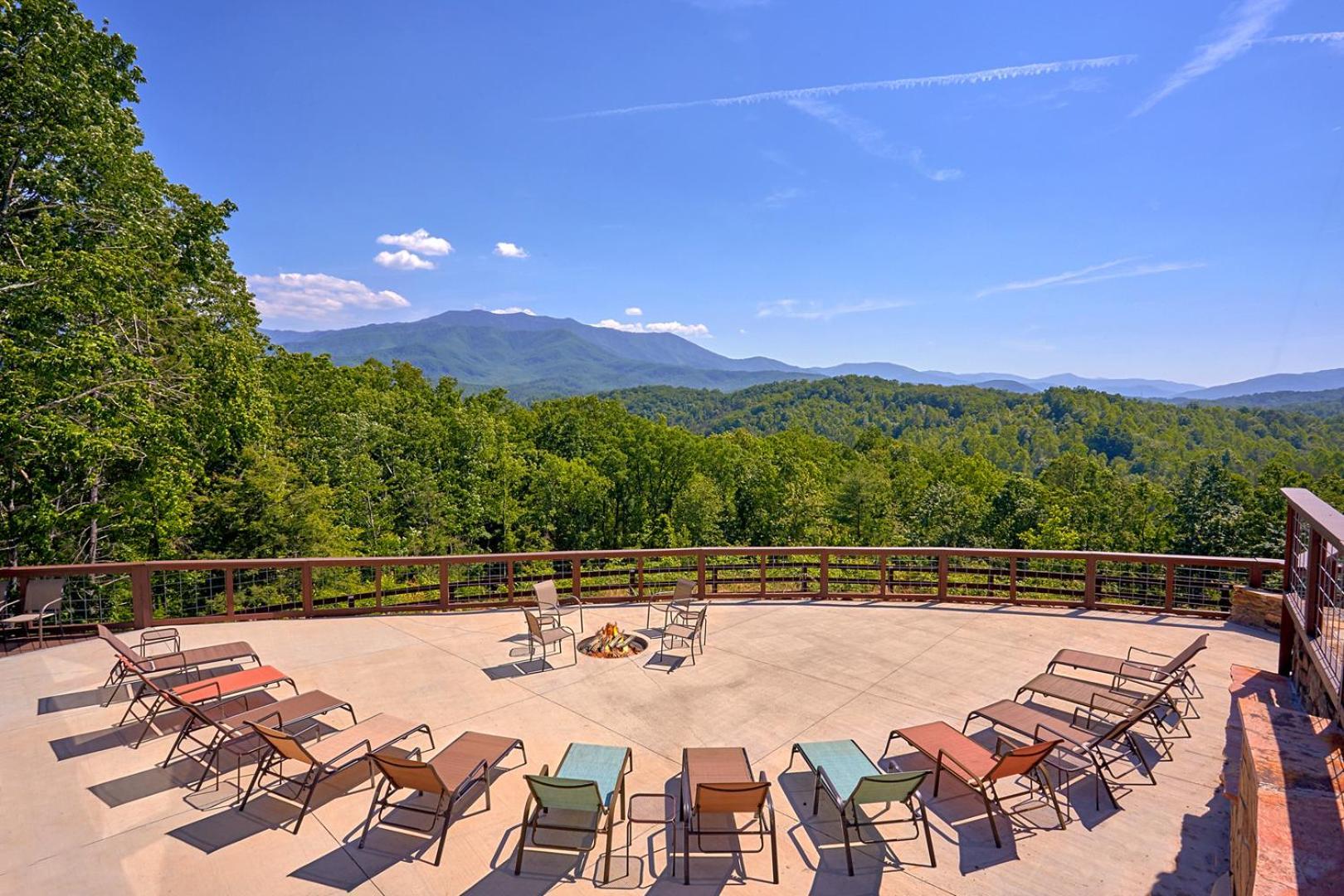 Mountain View Mansion *