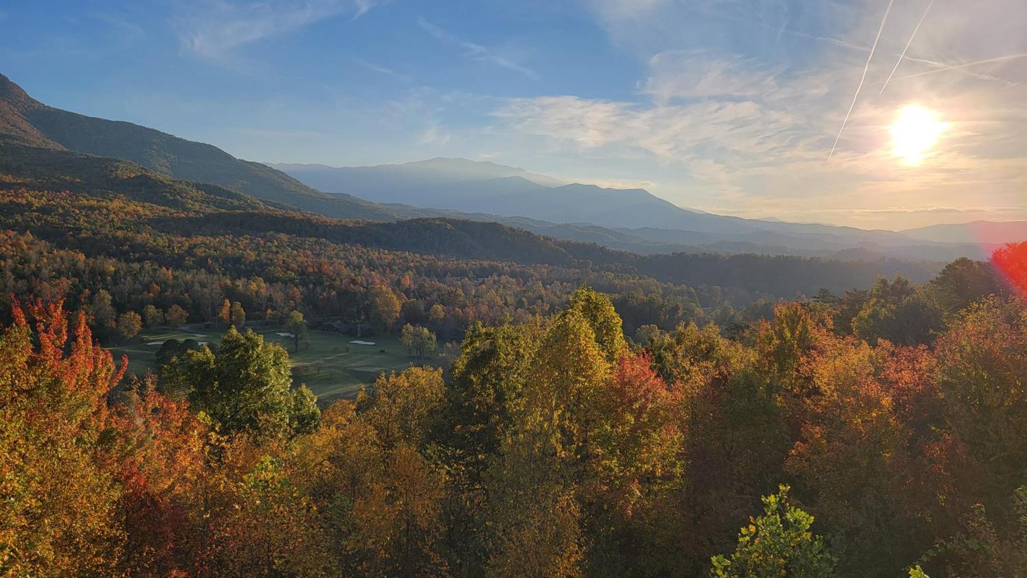Apartment Cozy Cub, Breath Taking Mtn Views, Indoor Pool *
