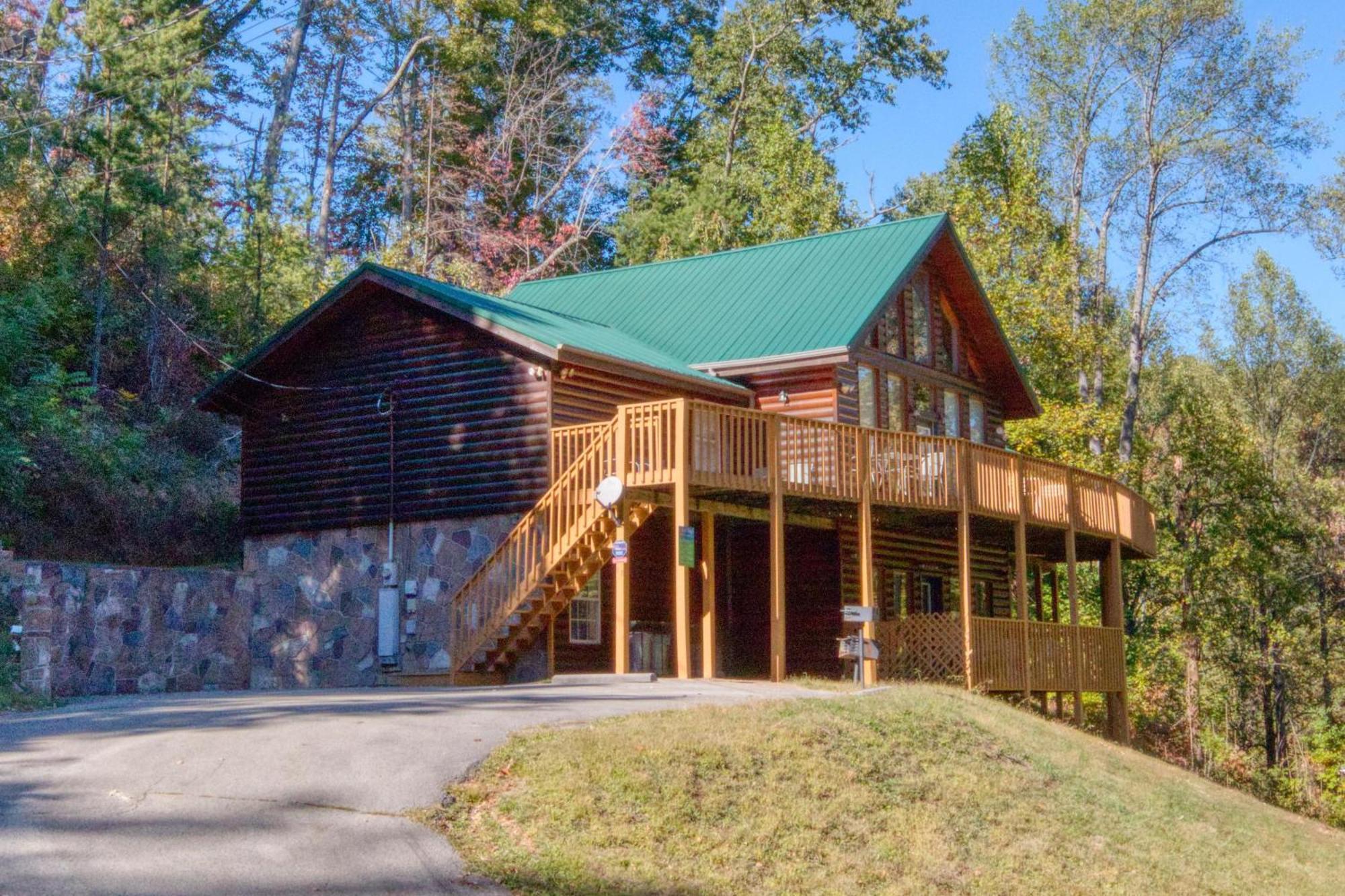 Life Of Luxury #12 * Gatlinburg