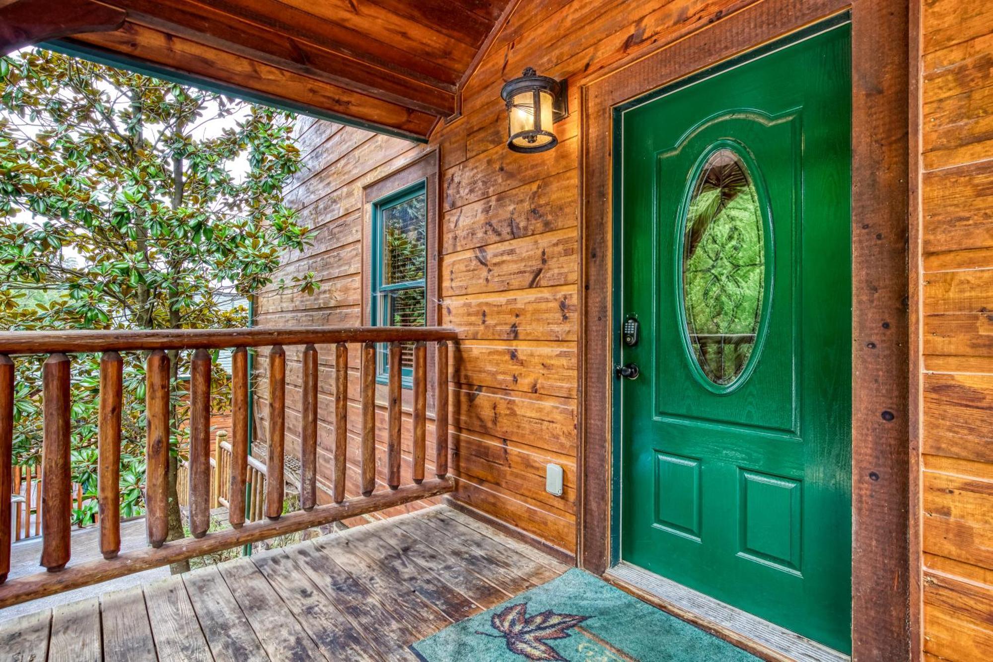 Heights, Hot Tub, Game Room, Theater Room, 1089 Of Free Tickets For Each Paid Day Holiday home *