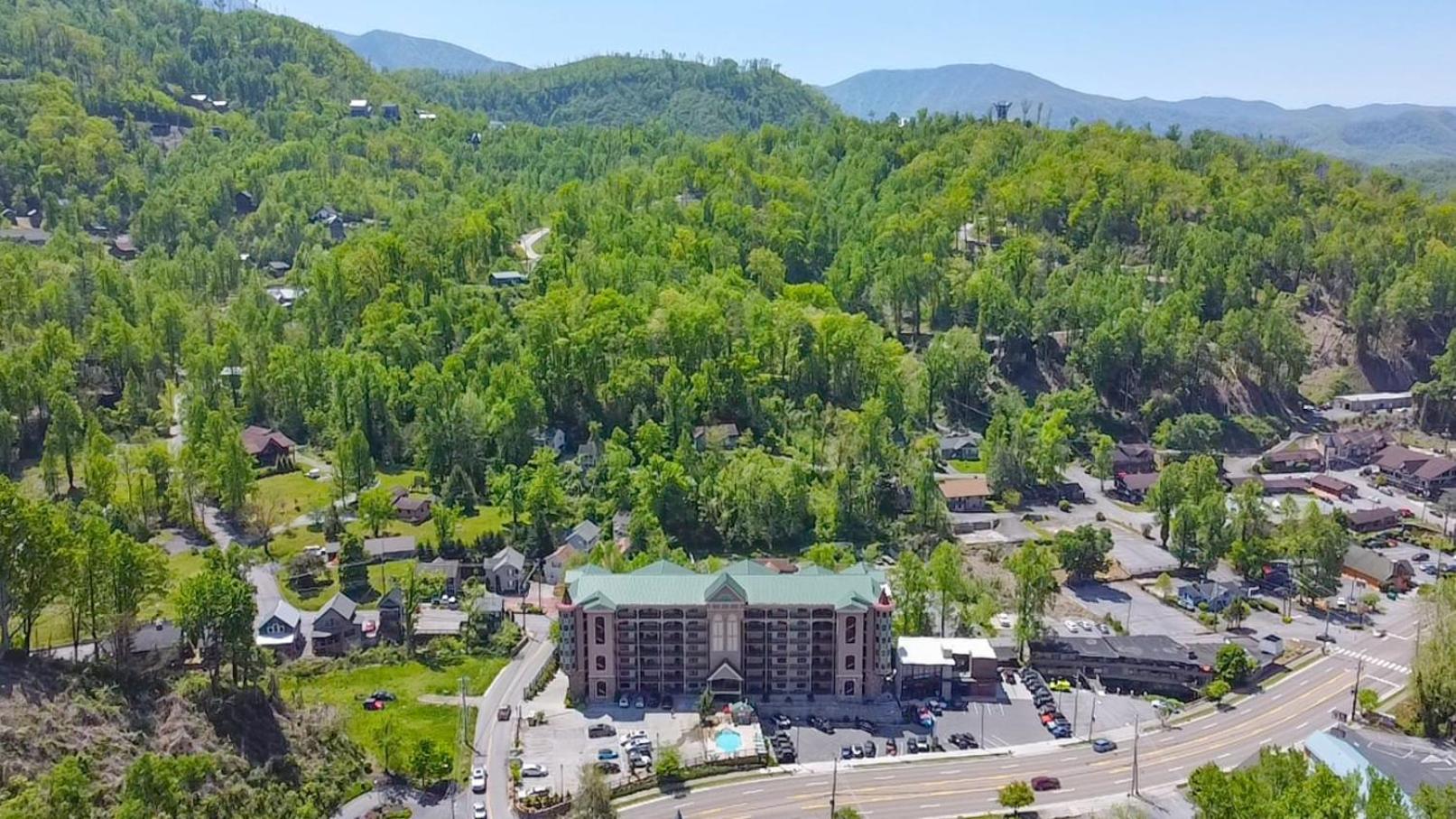 Holiday home Luxurious Condo, Pool, Fireplace, Hiking *