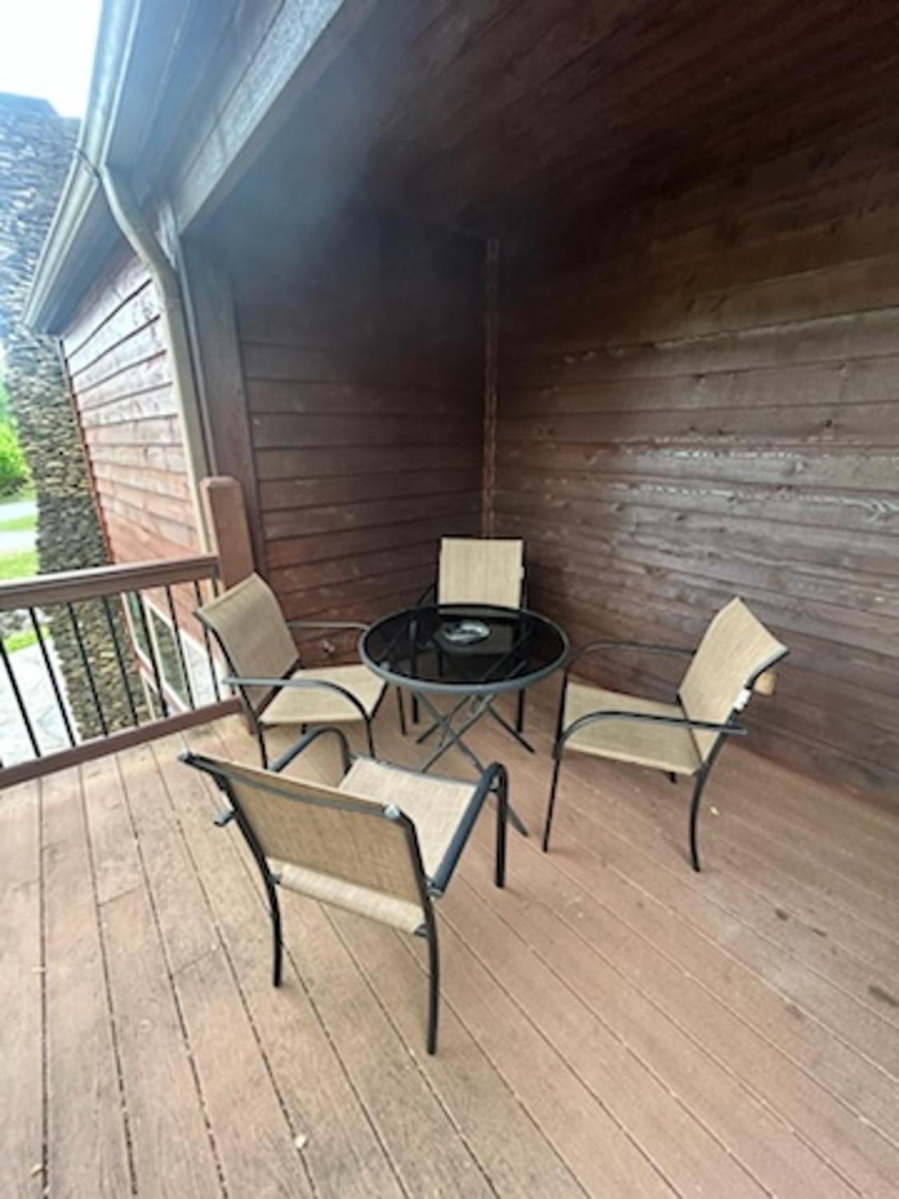 Newly Remodeled, Pool Table, Pool, Gym, Hiking! Holiday home Gatlinburg