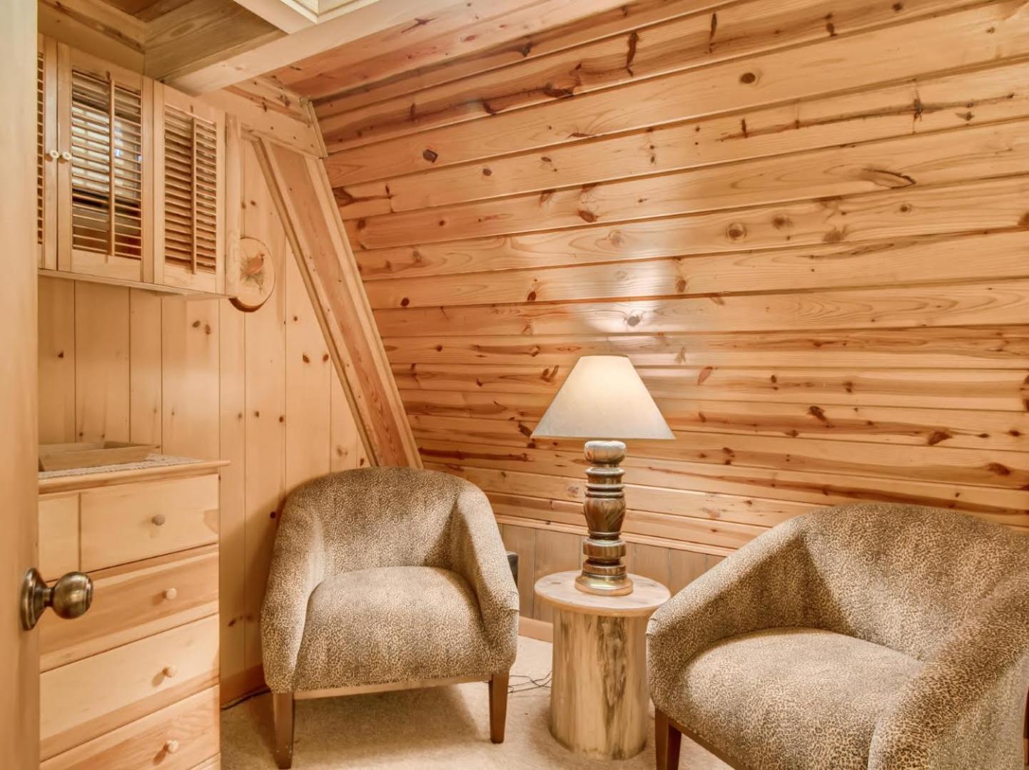 Chalet Rolling Waters Gatlinburg