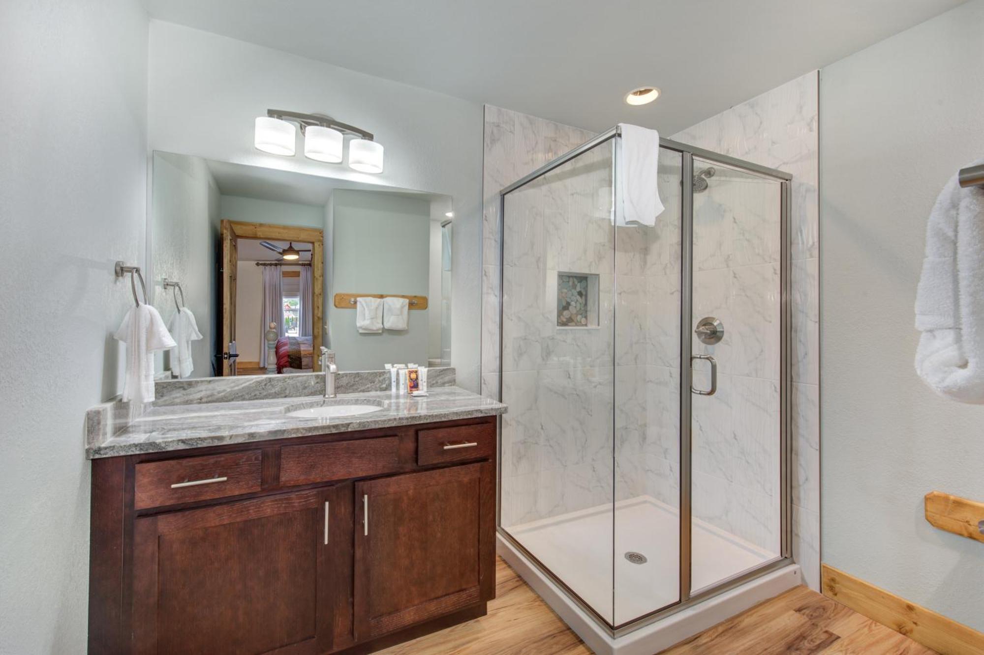 Aqua Vitae Chalet Gatlinburg