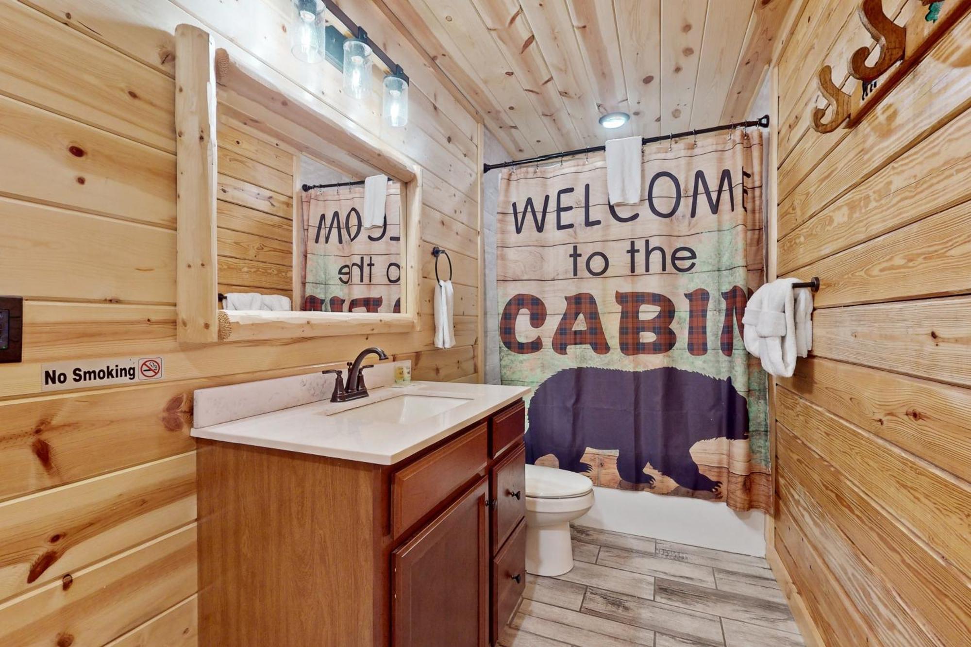 White Oak Southern Comfort Gatlinburg