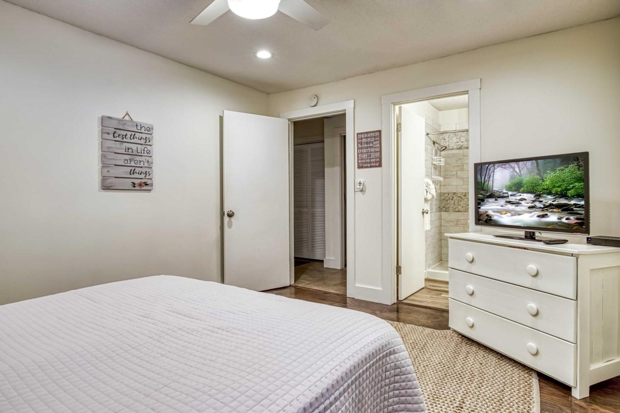 Mountain Townhome With Pool Access!