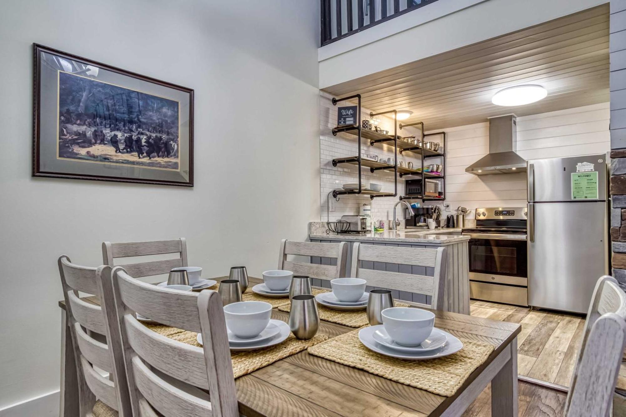 Mountain Townhome With Pool Access! Gatlinburg