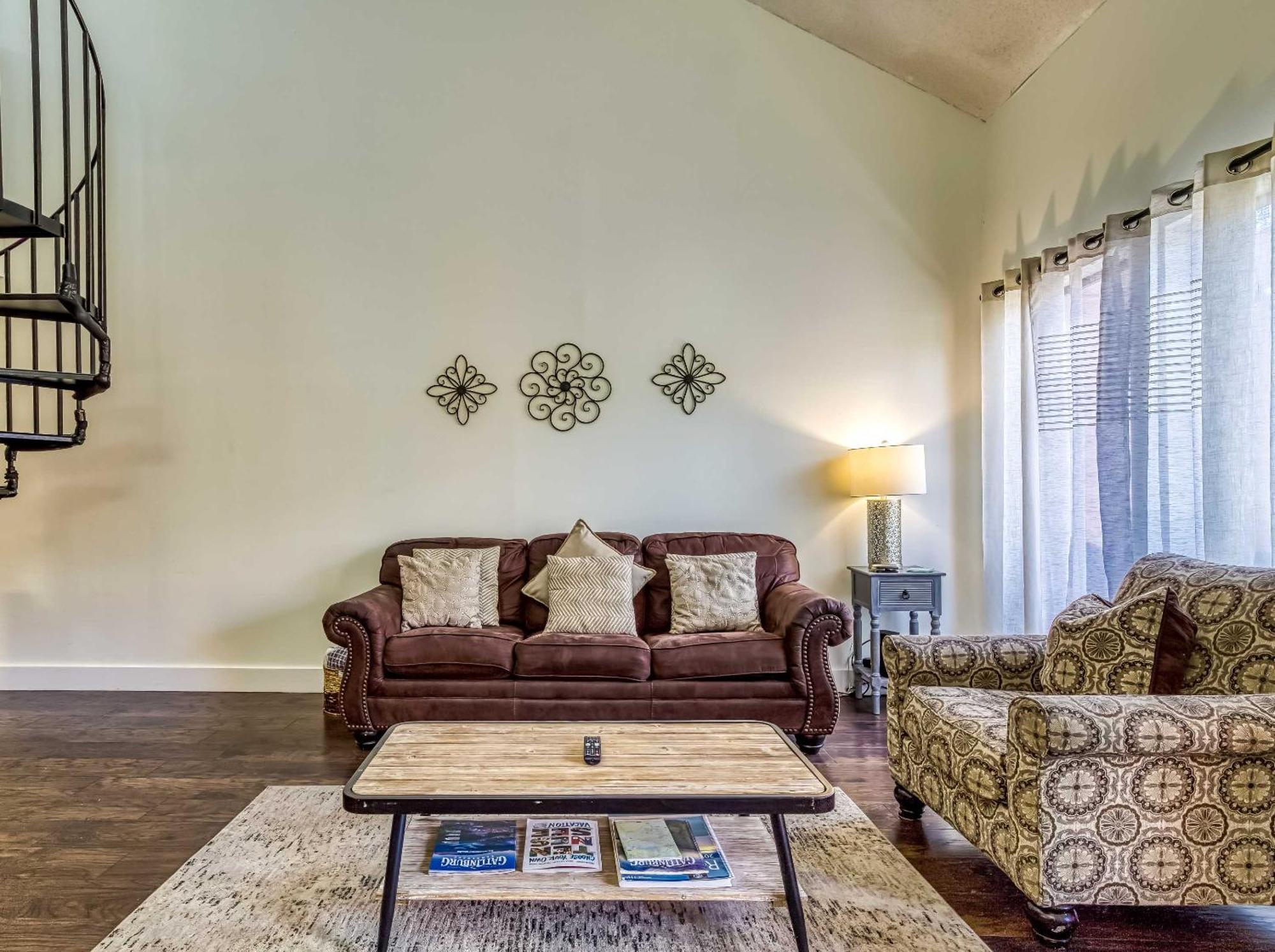 Holiday home Mountain Townhome With Pool Access! *