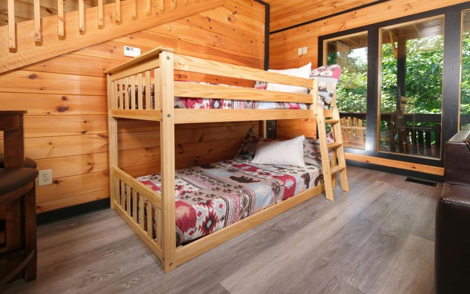 Villa A Bearcation Gatlinburg