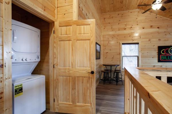 Holiday home Escape To Nature's Embrace - Indoor Pool & Theatre *