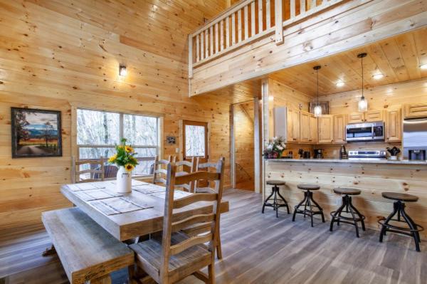 Holiday home Escape To Nature's Embrace - Indoor Pool & Theatre *
