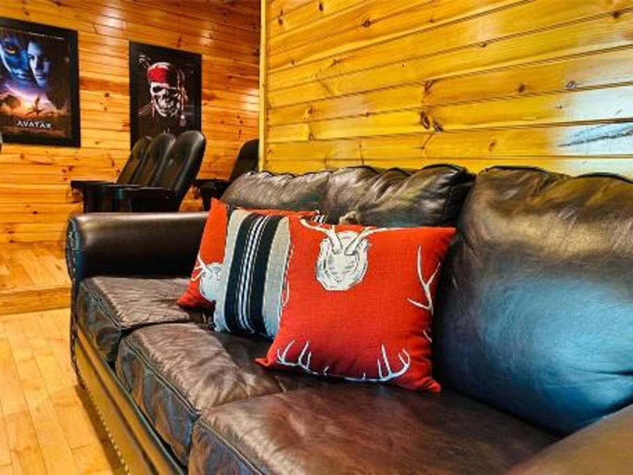 Holiday home Dreams True With Luxury Cabin! Gatlinburg
