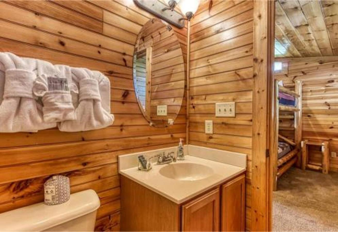 Dreams True With Luxury Cabin! Holiday home *