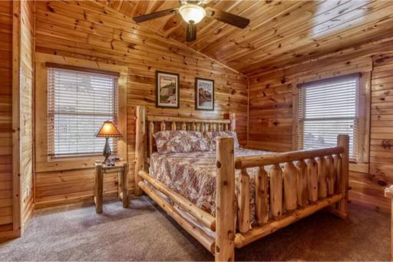 Holiday home Dreams True With Luxury Cabin! Gatlinburg