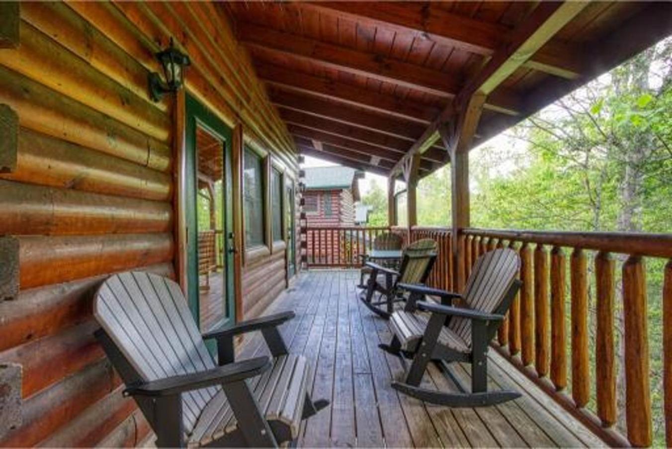 Dreams True With Luxury Cabin!