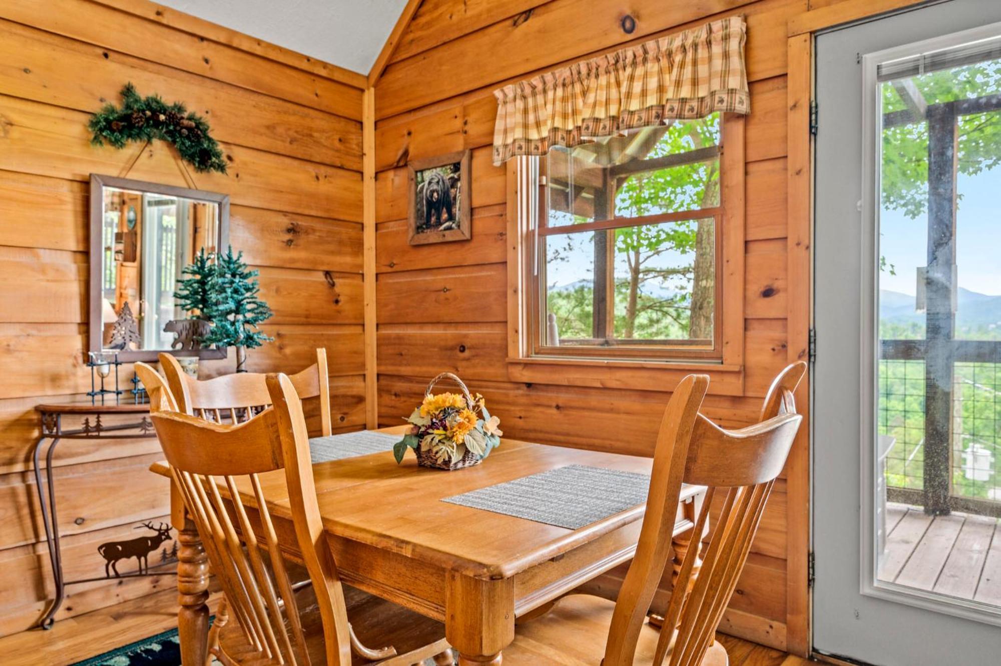 Tina Marie's Holiday home