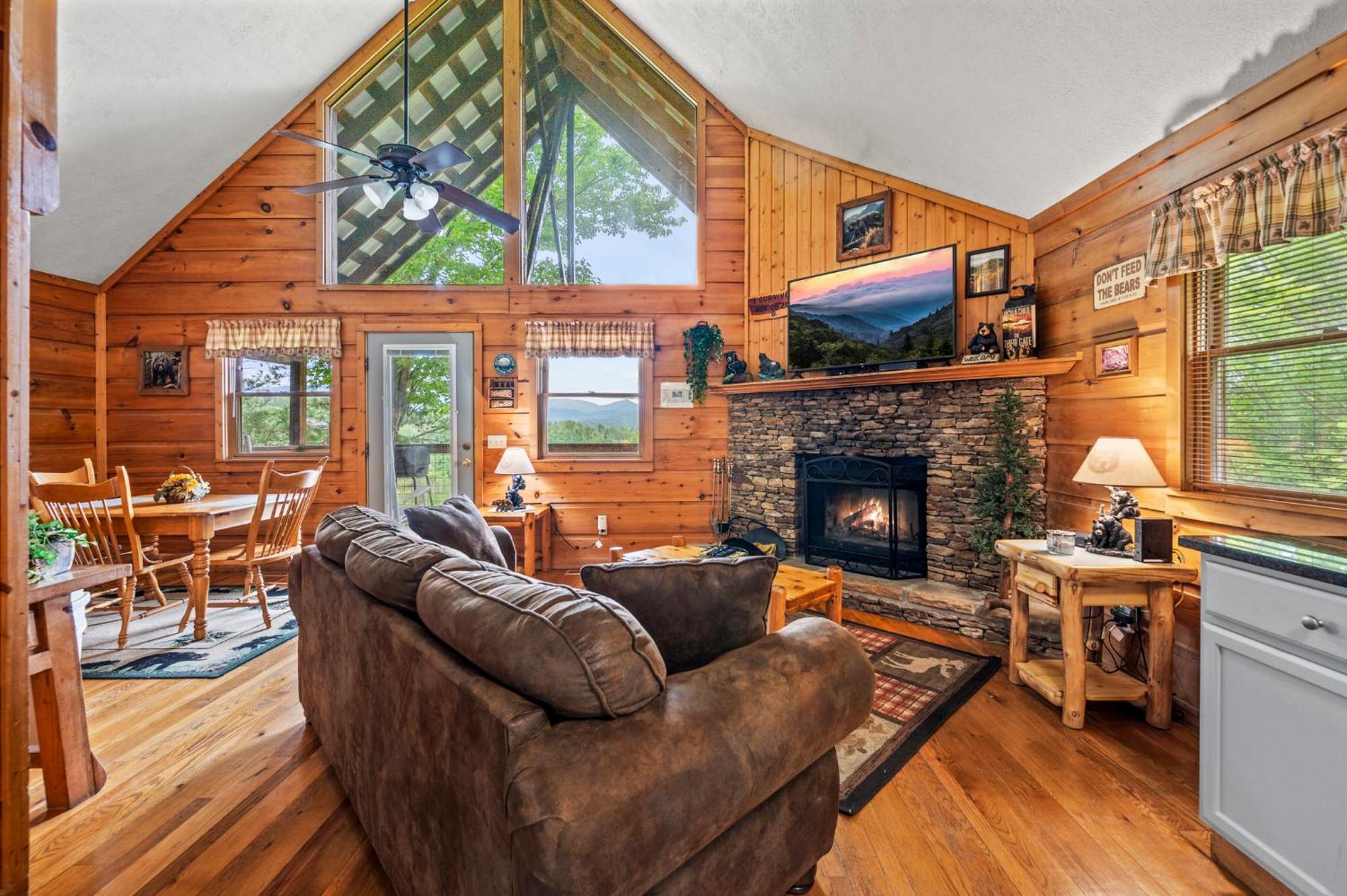 Tina Marie's Holiday home