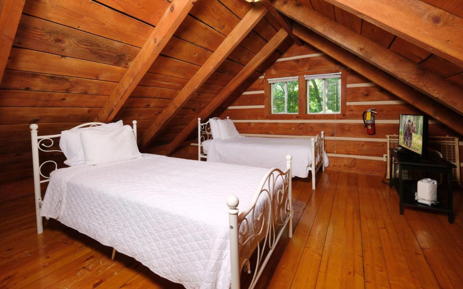Henwoods Hideaway * Gatlinburg