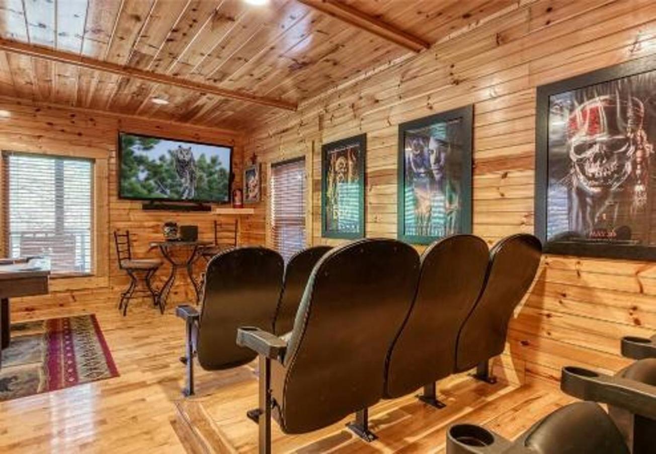 Dreams True With Luxury Cabin! * Gatlinburg