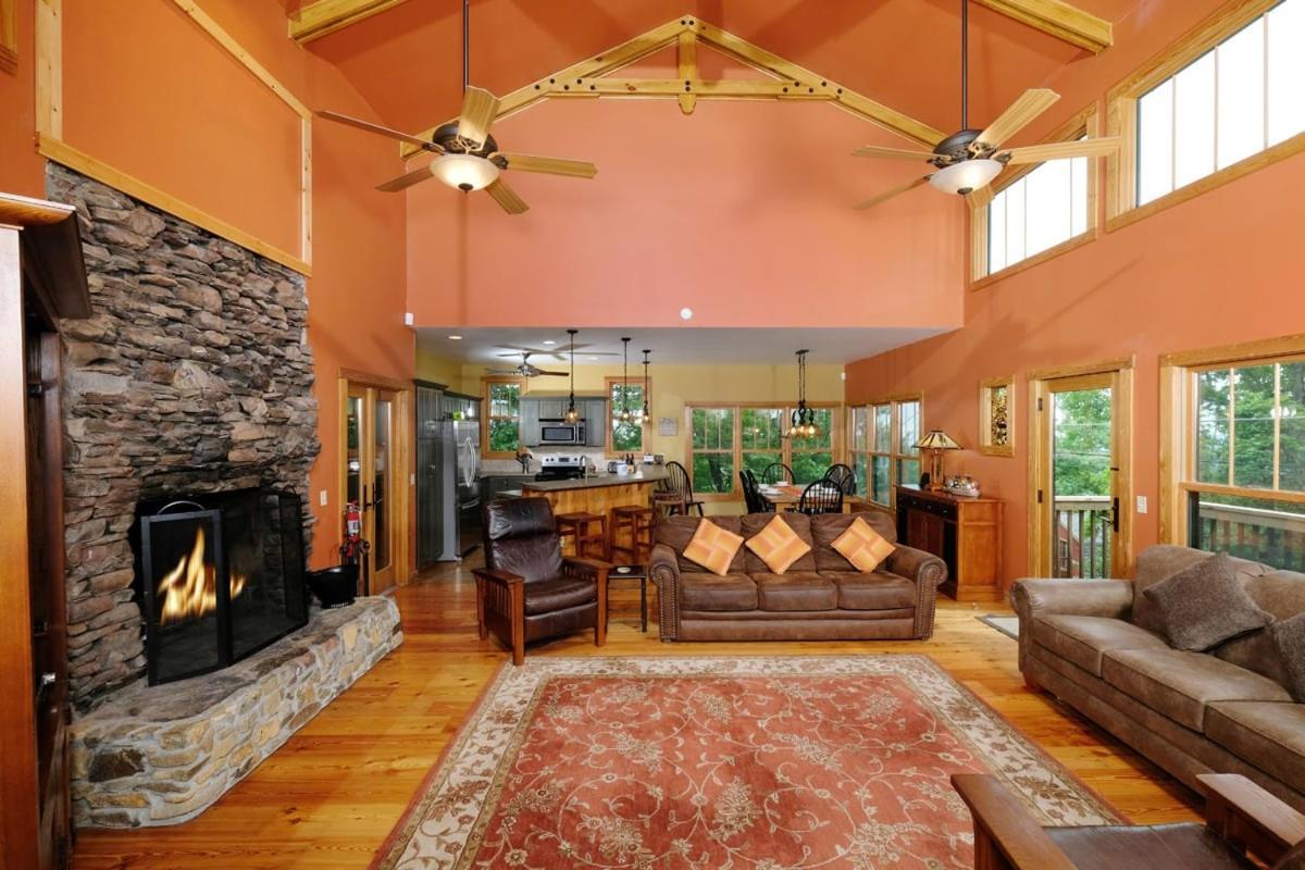 Spacious 4br Just 7 Min To Downtown *