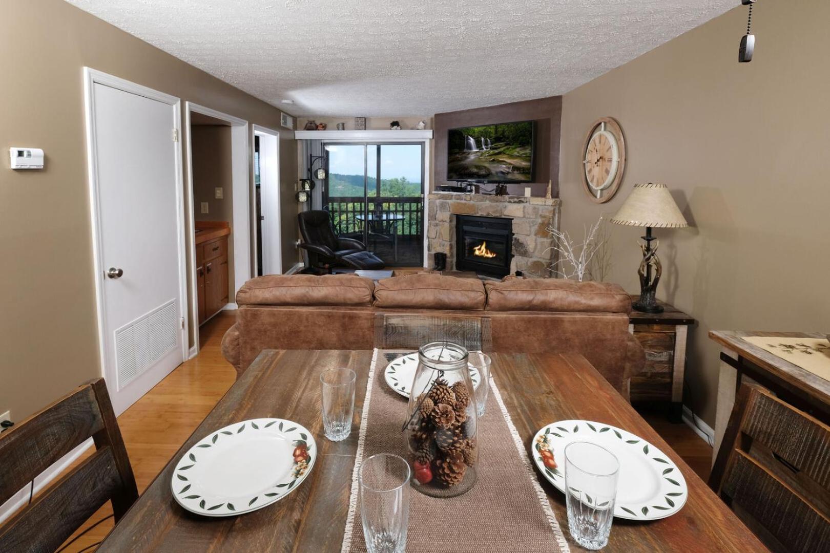 2br W Views! 7 Min To Downtown