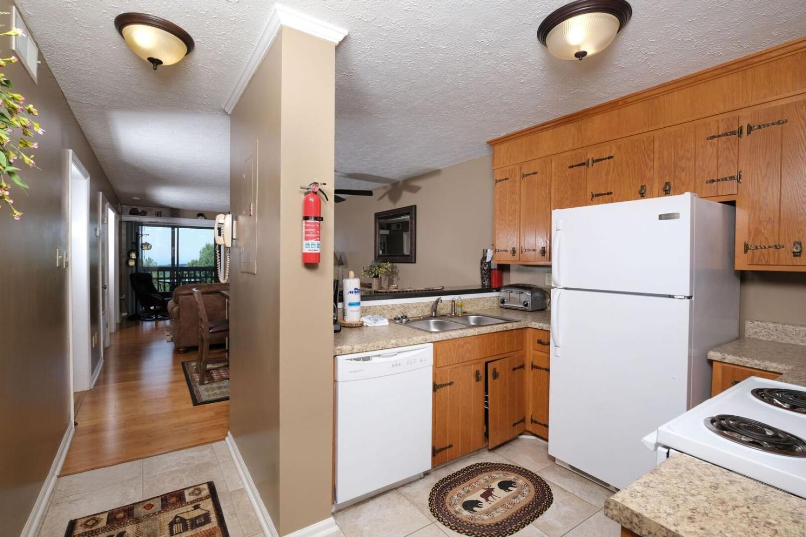 Holiday home 2br W Views! 7 Min To Downtown *
