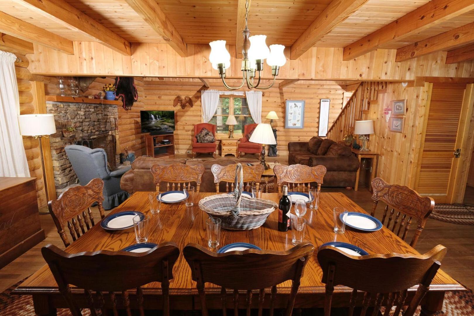 Creekside Spacious 4br Sleeps 12 Hot Tub Free Attraction Tickets Holiday home