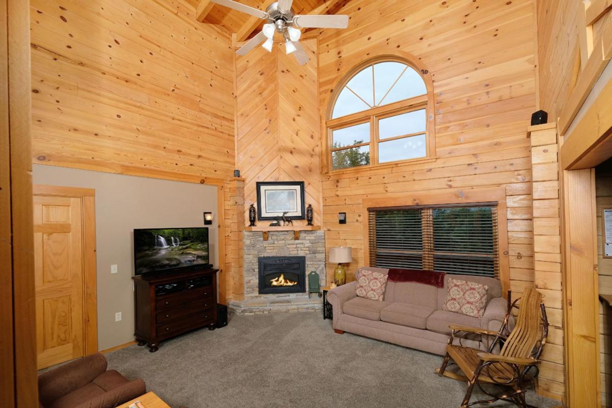 Cozy 3br Just 7 Min To Dwtn Hot Tub Free Attraction Tickets * Gatlinburg
