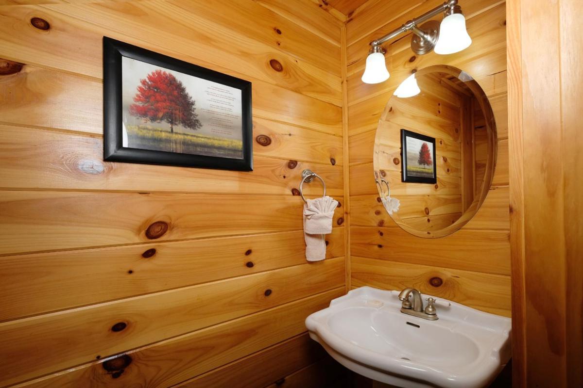 Holiday home Cozy 3br Just 7 Min To Dwtn Hot Tub Free Attraction Tickets