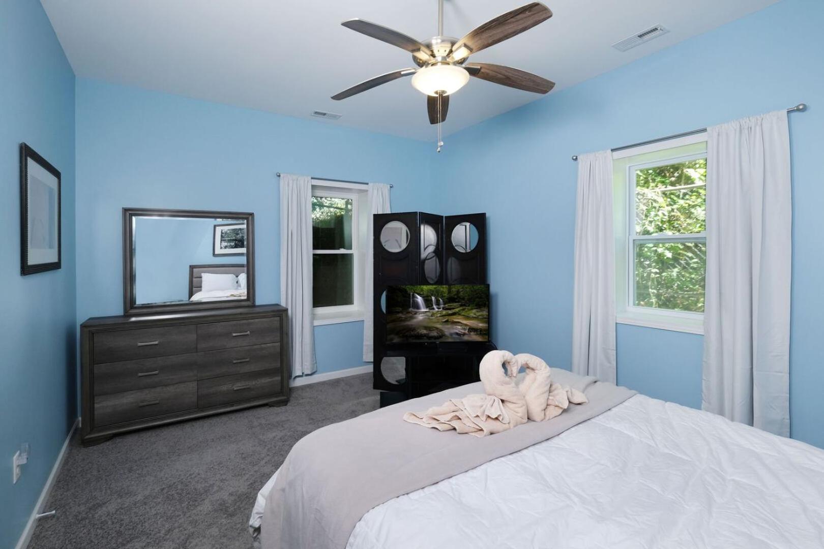 Holiday home Modern And Romantic Creekside 1br Hot Tub! Free Attraction Tickets