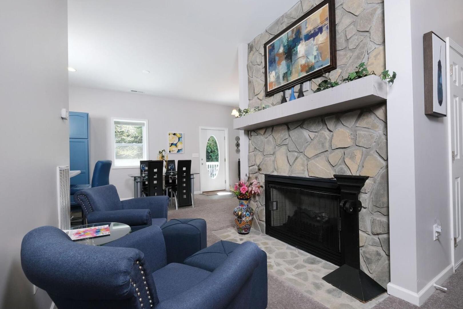 Holiday home Modern And Romantic Creekside 1br Hot Tub! Free Attraction Tickets