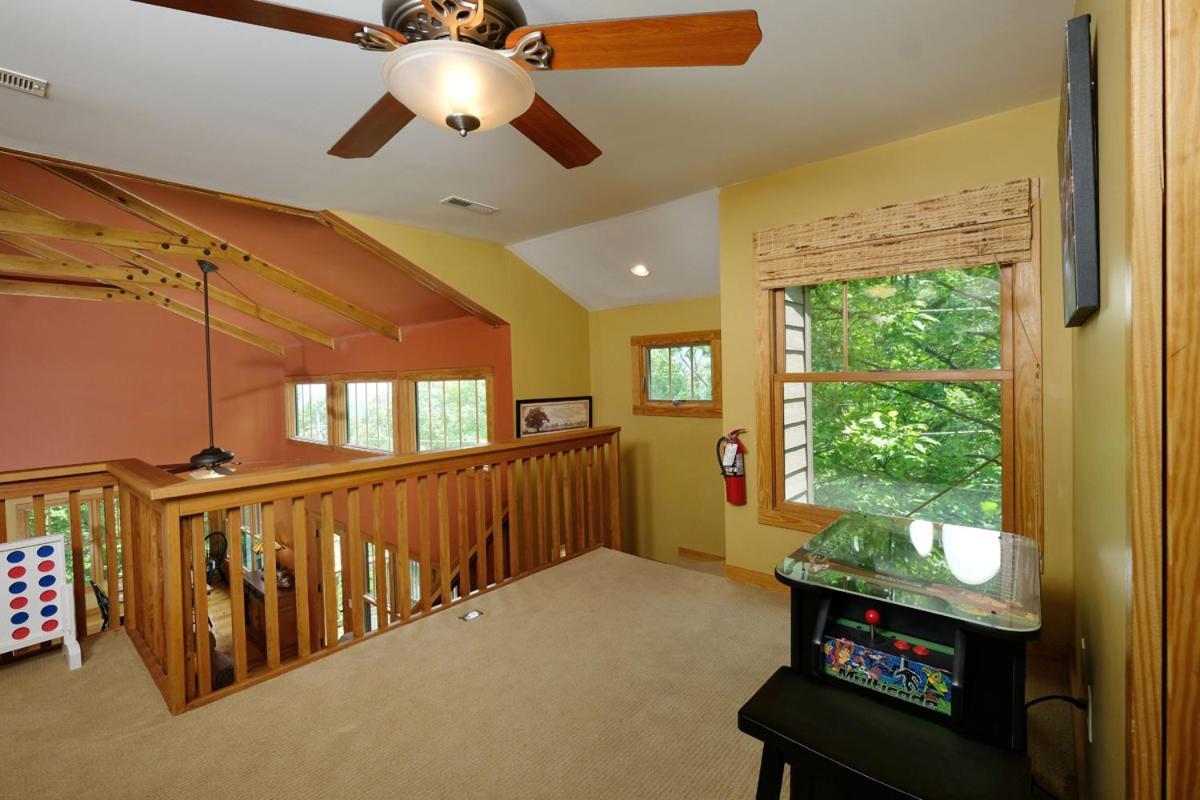 Spacious 4br Just 7 Min To Downtown Holiday home *