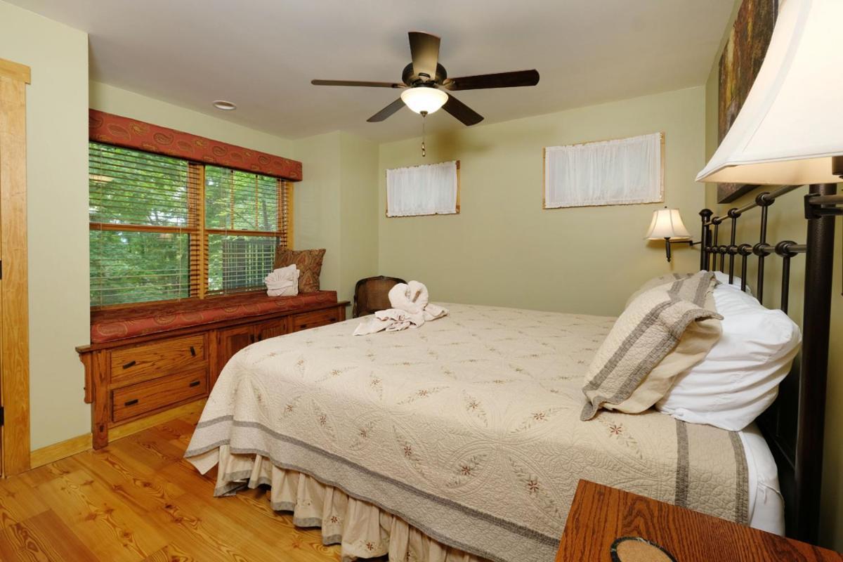 Spacious 4br Just 7 Min To Downtown * Gatlinburg