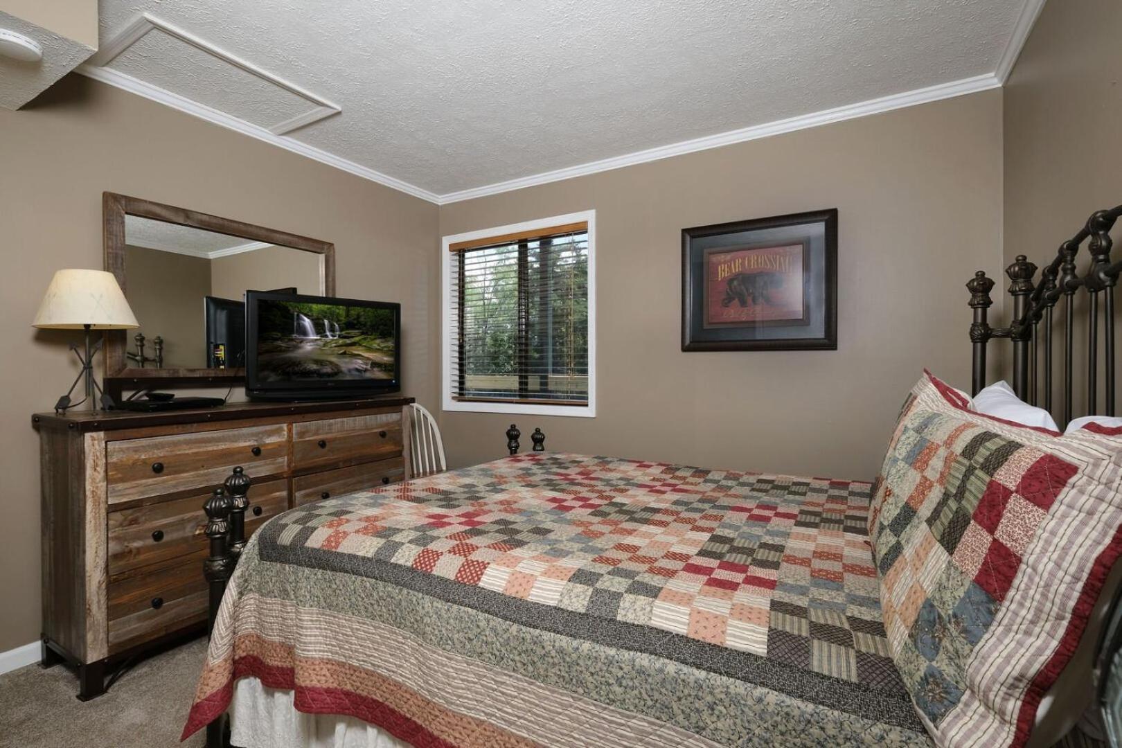 2br W Views! 7 Min To Downtown Holiday home