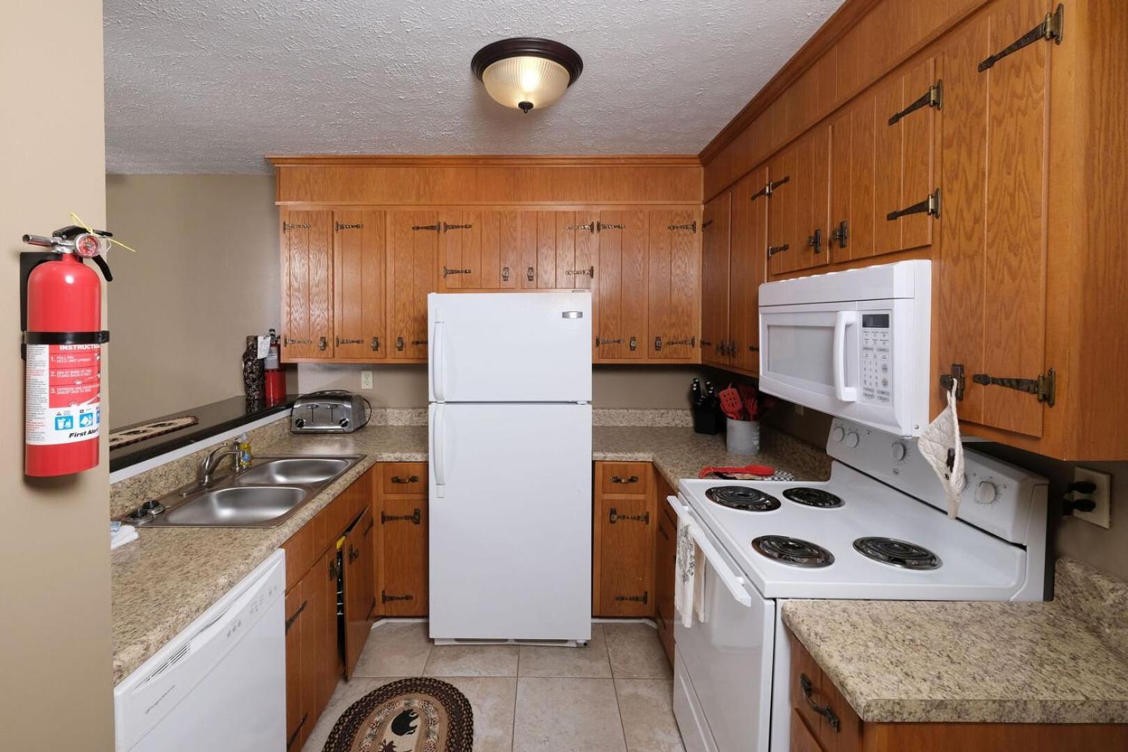 2br W Views! 7 Min To Downtown Holiday home *