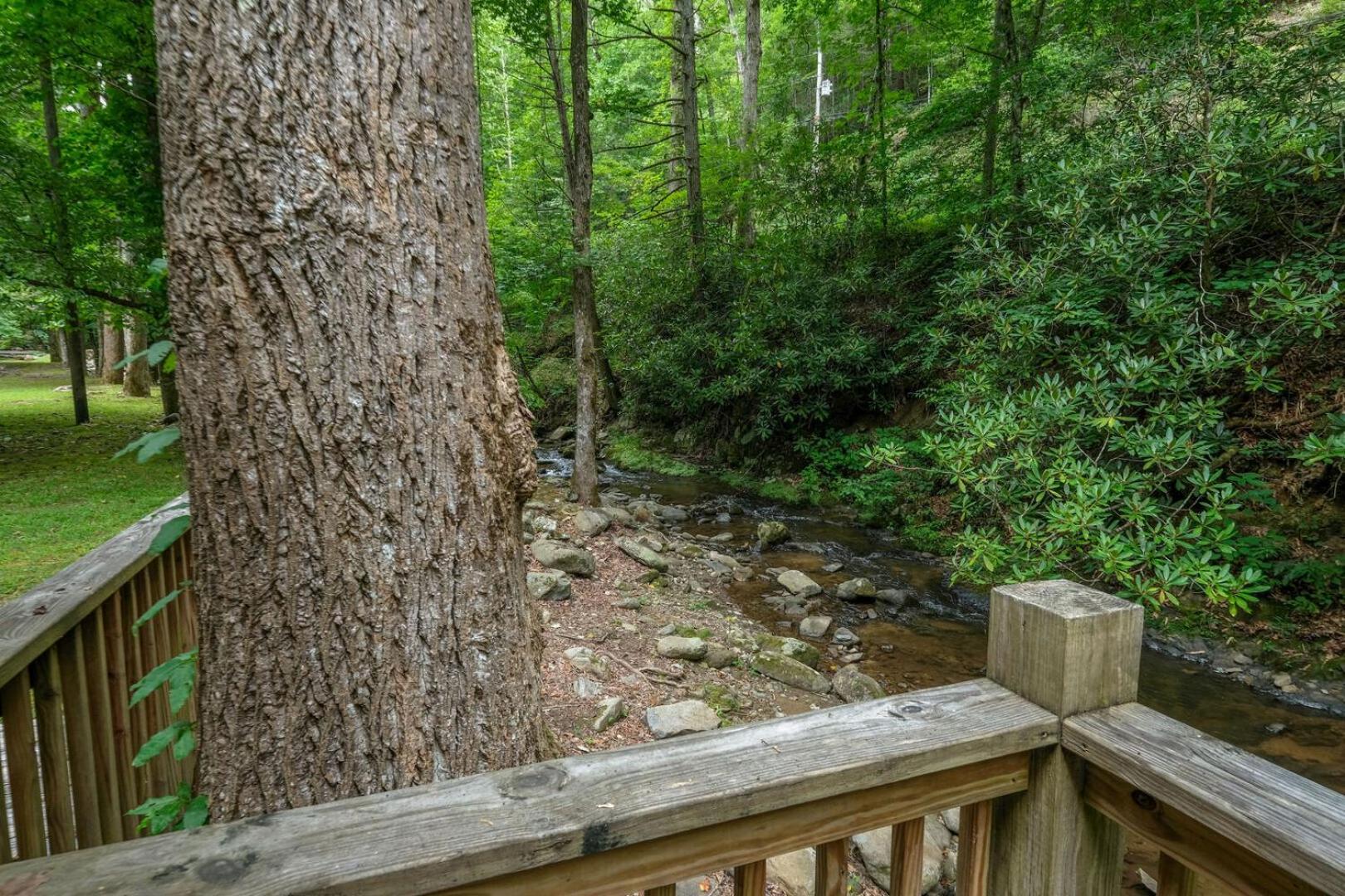 Holiday home Creekside Spacious 4br Sleeps 12 Hot Tub Free Attraction Tickets