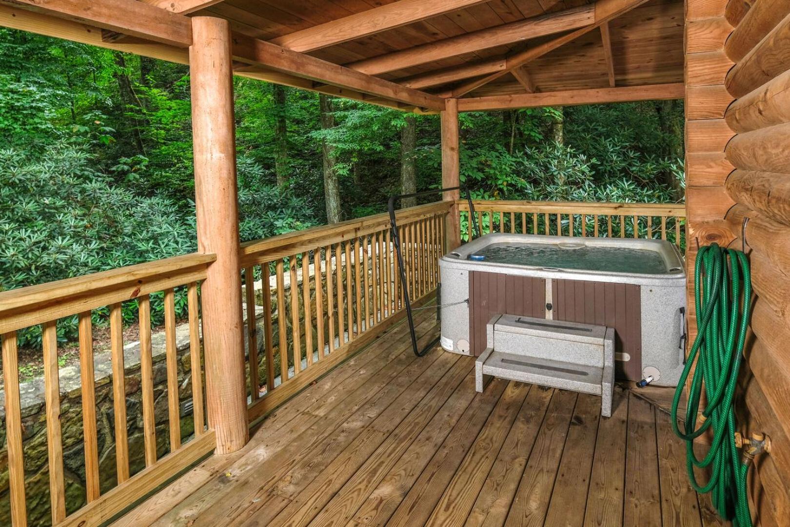 Creekside Spacious 4br Sleeps 12 Hot Tub Free Attraction Tickets Holiday home *