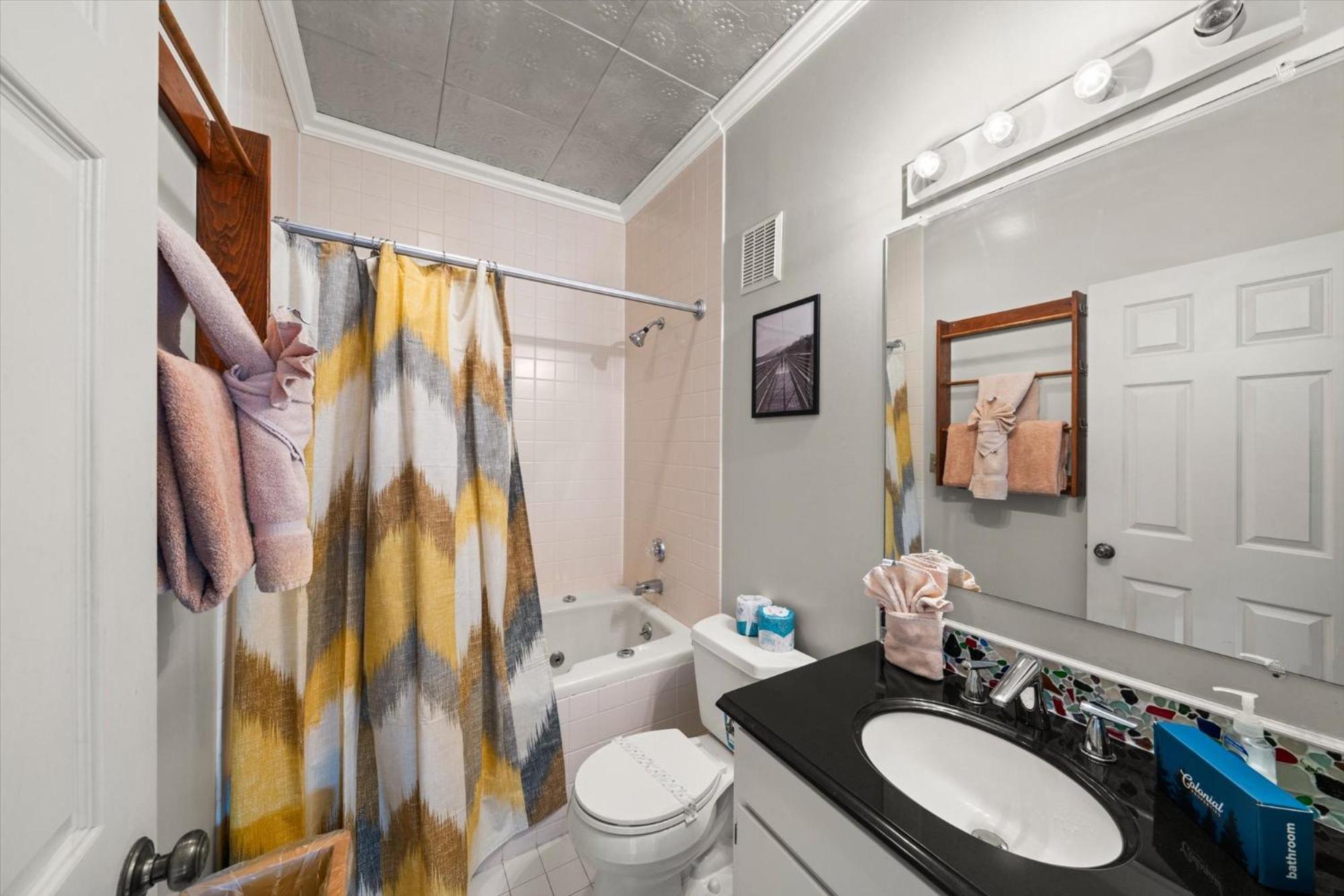 Luxurious 2br Views! Walking Distance To Dwtn Gatlinburg! * Gatlinburg