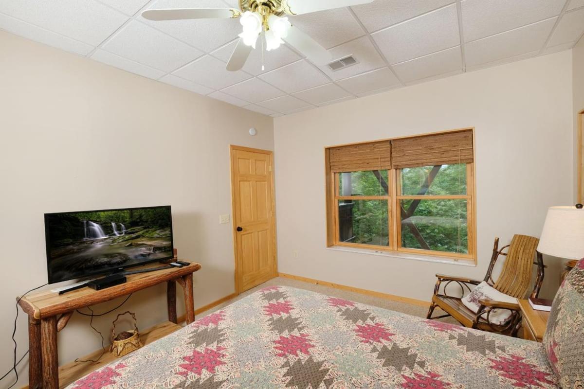 Holiday home Cozy 3br Just 7 Min To Dwtn Hot Tub Free Attraction Tickets Gatlinburg