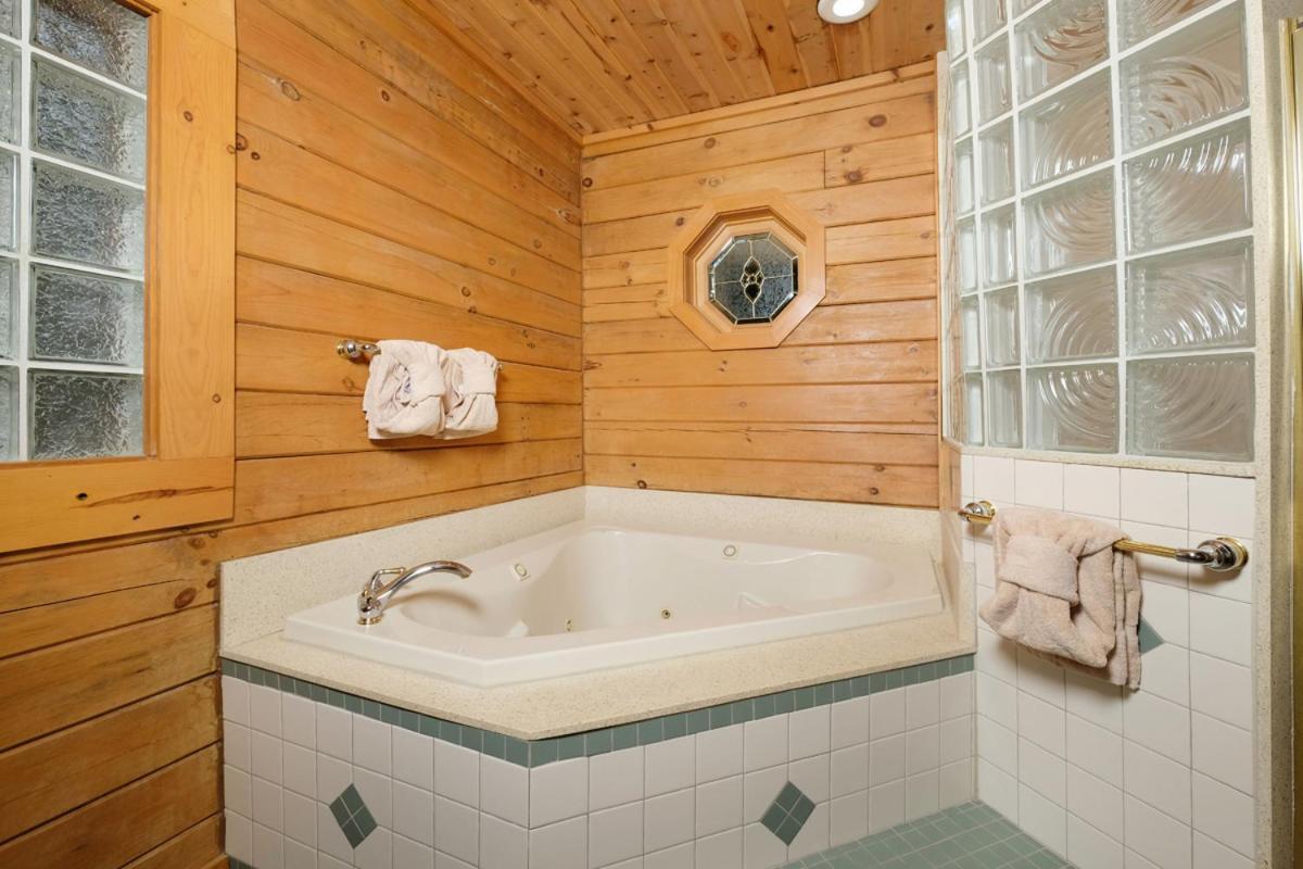 Cozy 3br Just 7 Min To Dwtn Hot Tub Free Attraction Tickets