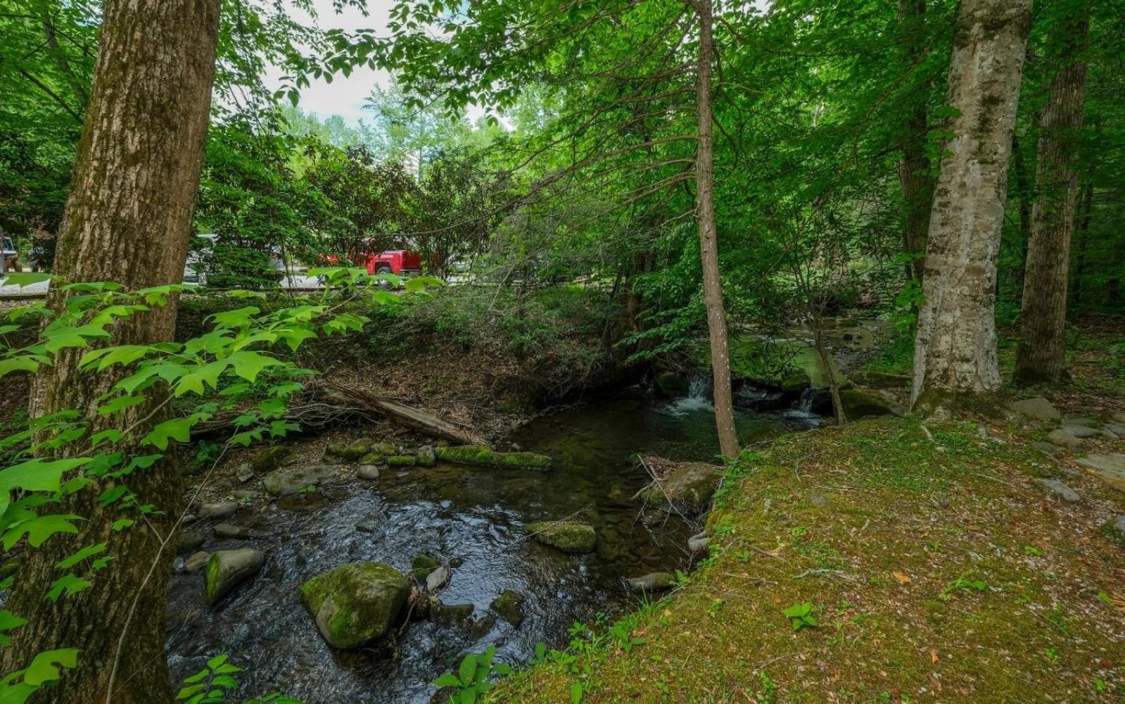 Villa Scenic Creek Gatlinburg