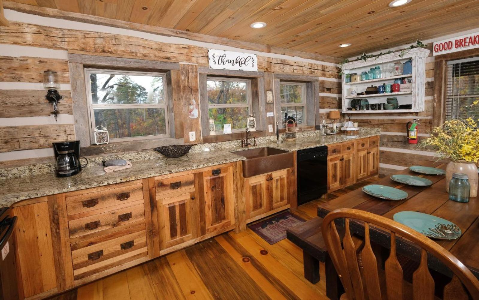 Barnwood Ridge Gatlinburg