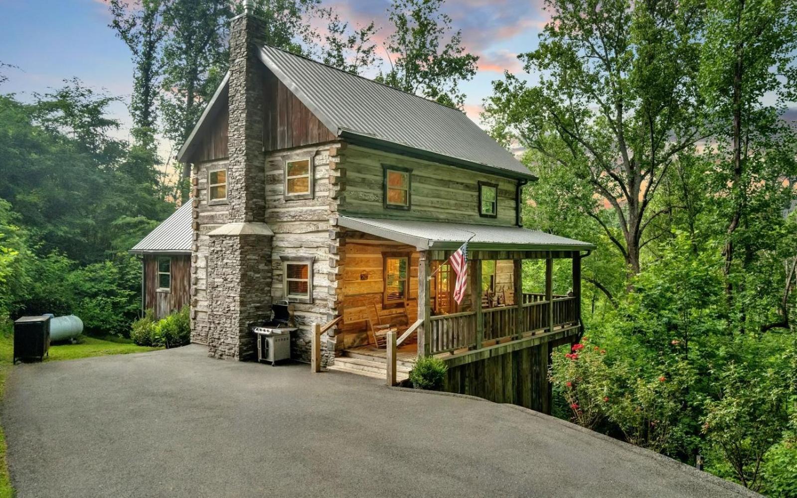 Barnwood Ridge Gatlinburg