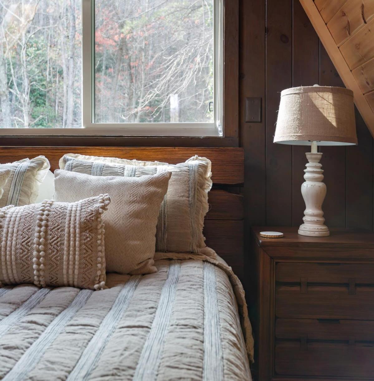 Holiday home 3 Miles To Gsmnp & Dtwn Good Views Hottub A-frame