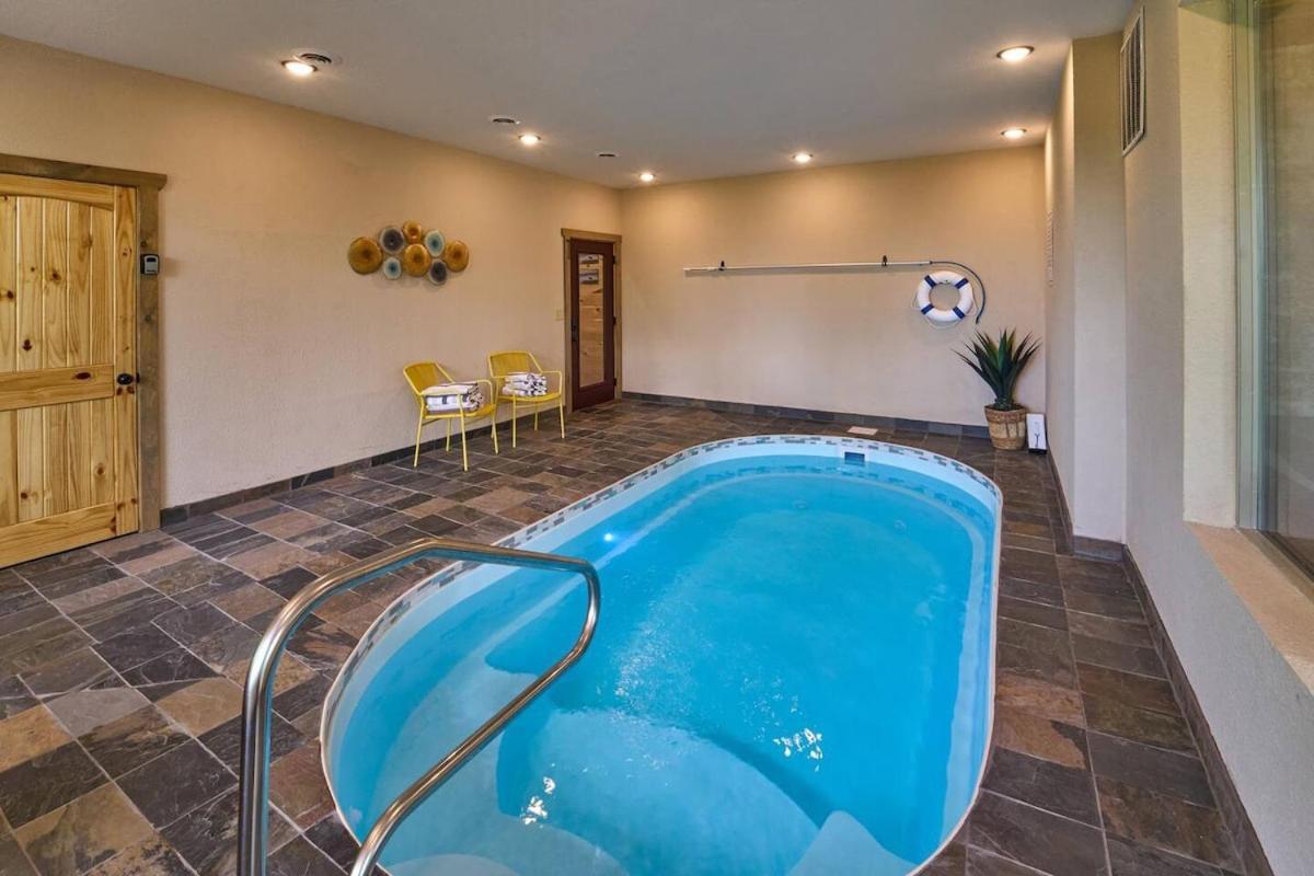 Holiday home Mountain View, Indoor Pool, Luxury Cabin, Bears *
