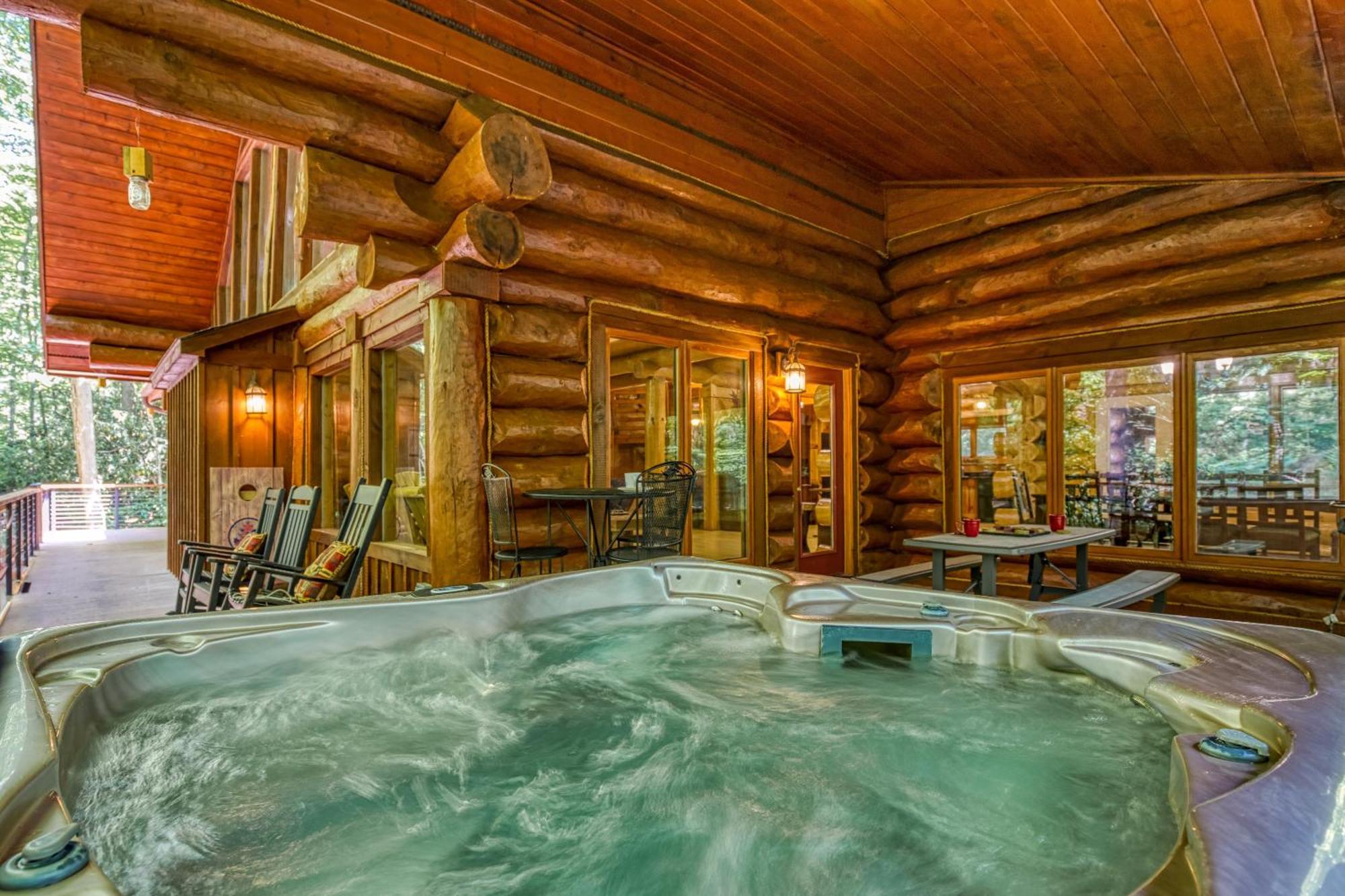 Rippling Stream, Hot Tub, Pool Table, Wifi, 1089 Free Tickets Each Paid Day, Dollywood And *